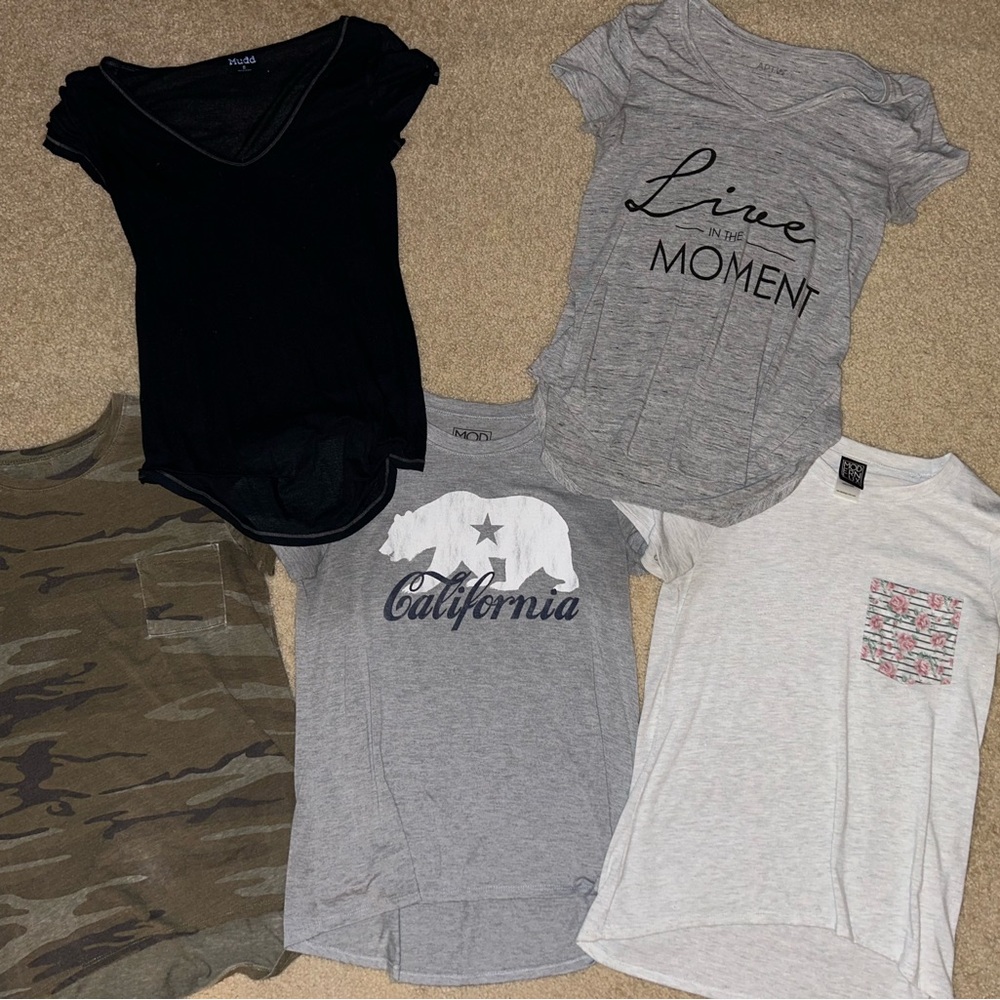 Assorted Graphic And Solid T-Shirts - image 1